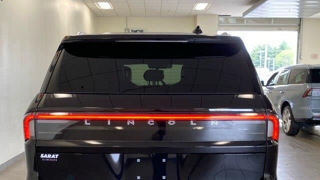 2026 Lincoln Navigator L Black Label