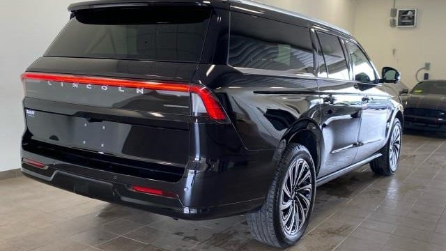 2026 Lincoln Navigator L Black Label