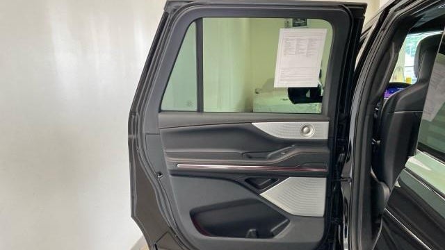 2026 Lincoln Navigator L Black Label