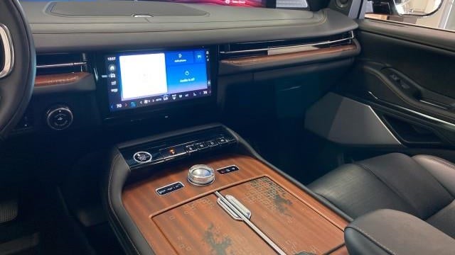 2026 Lincoln Navigator L Black Label