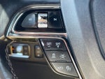 2022 Navigator L Thumbnail 8