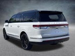 2022 Navigator L Thumbnail 24