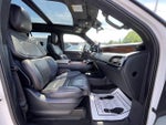 2022 Navigator L Thumbnail 28