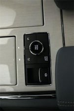 2022 Navigator L Thumbnail 19