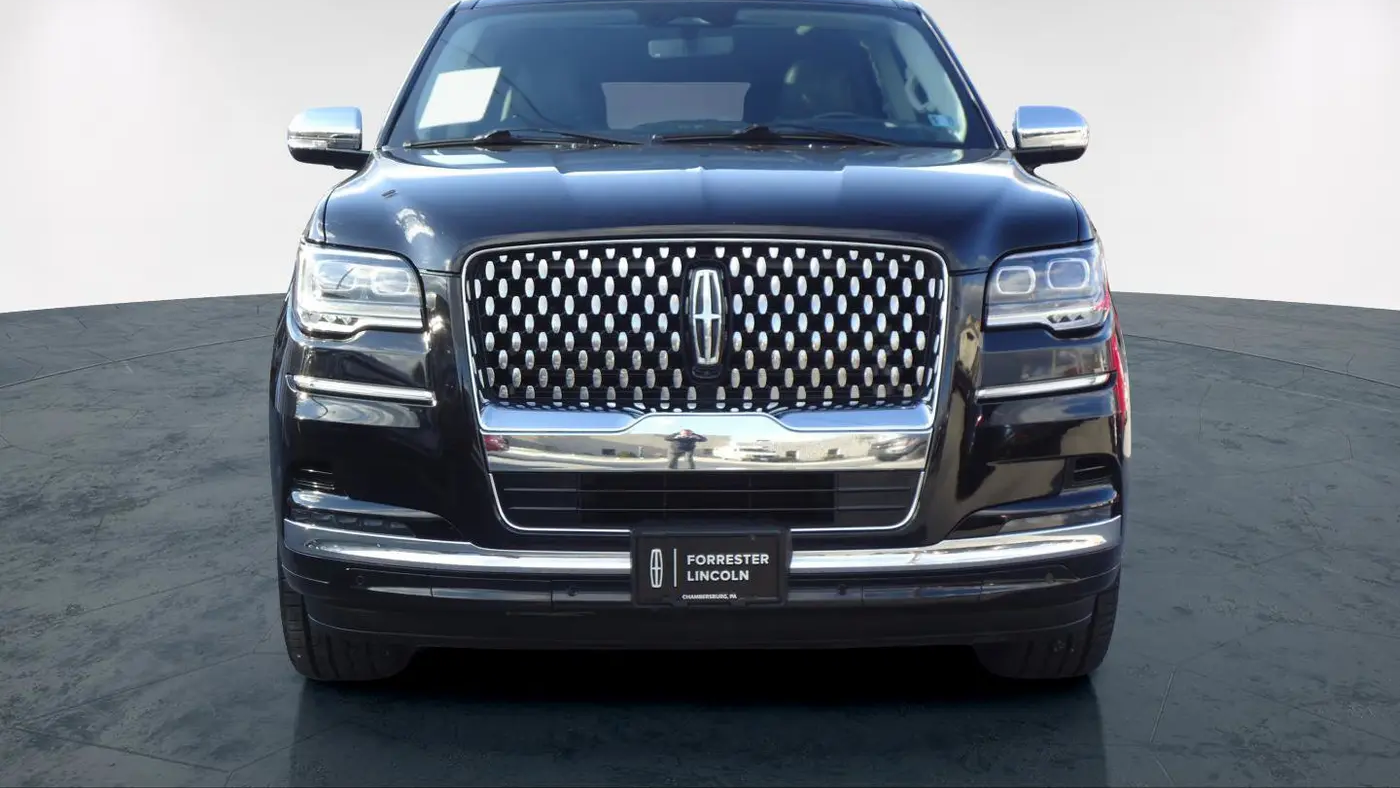 2022 Lincoln Navigator L Black Label