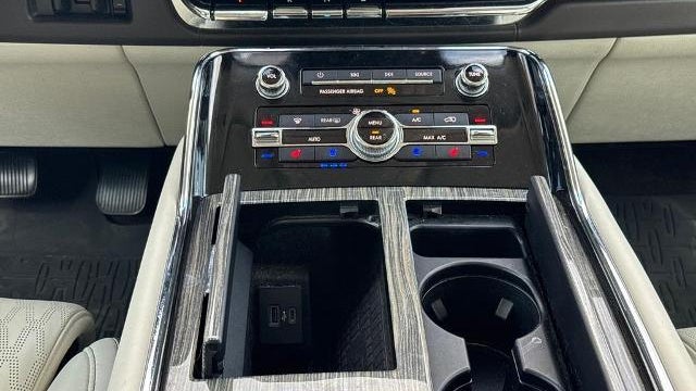 2020 Lincoln Navigator L Black Label