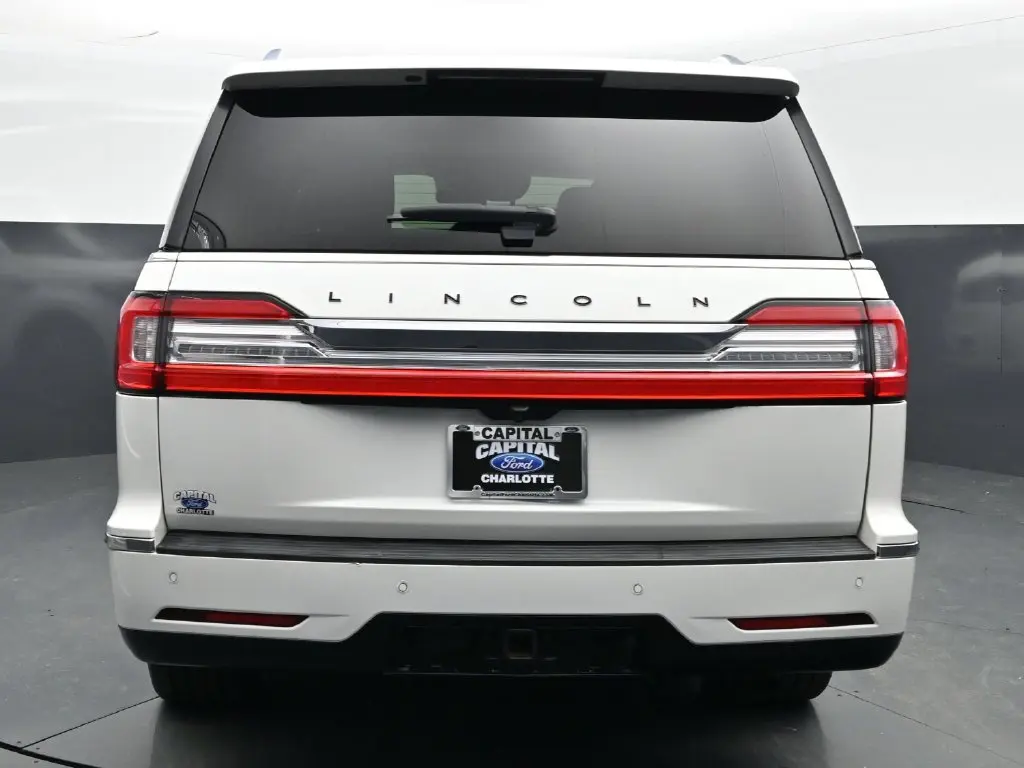 2021 Lincoln Navigator - $41,898