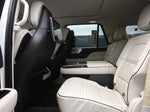 2021 Navigator L Thumbnail 10