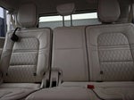 2021 Navigator L Thumbnail 11