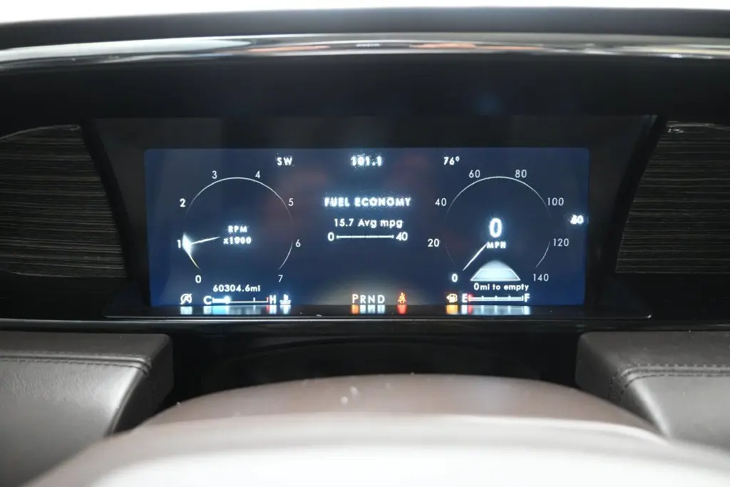 2021 Lincoln Navigator - $41,898