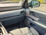 2022 Navigator L Thumbnail 22