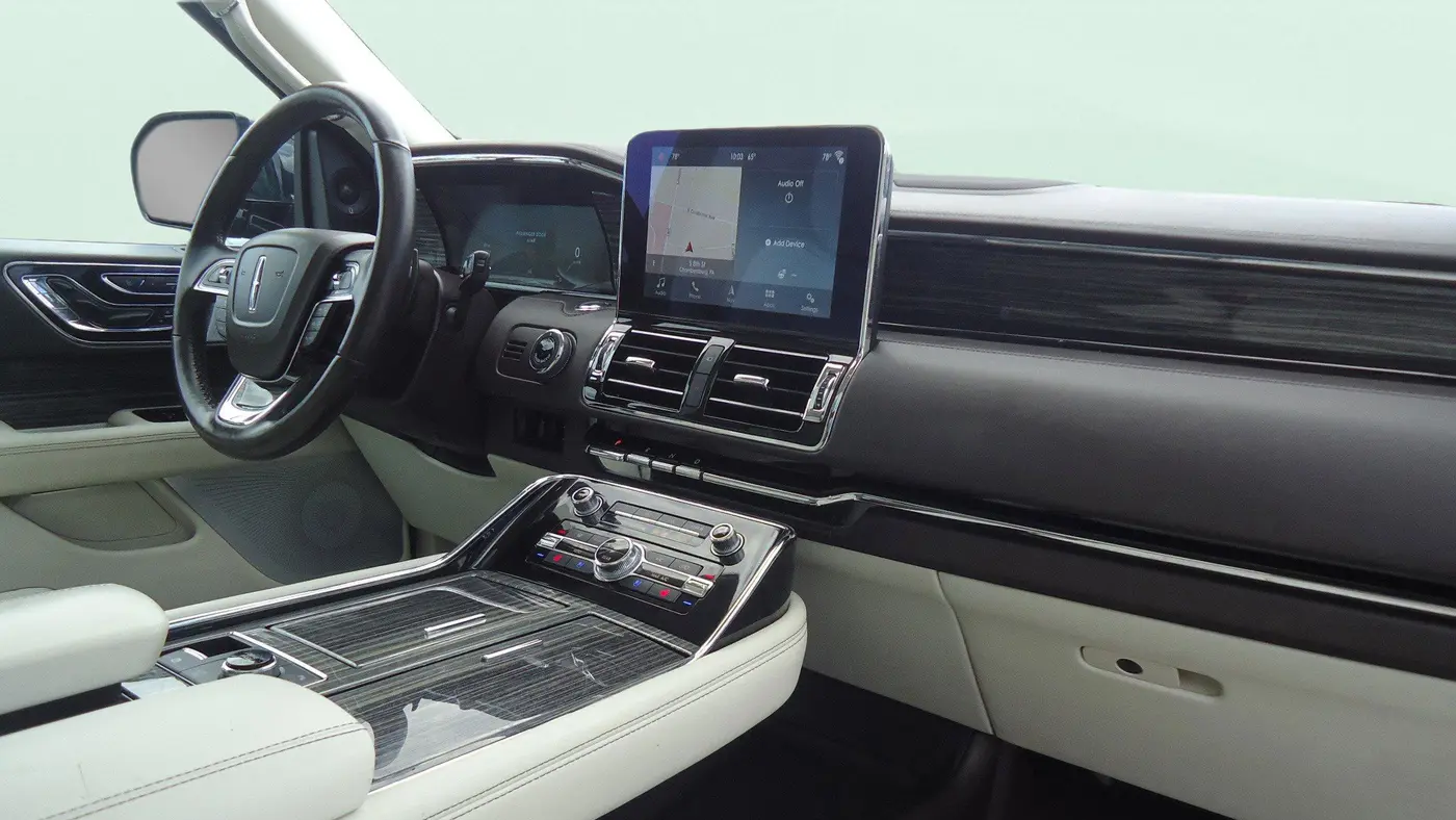 2019 Lincoln Navigator L Black Label