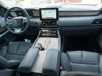 2021 Navigator L Thumbnail 6