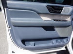 2021 Navigator L Thumbnail 29