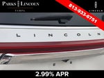 2022 Navigator L Thumbnail 15