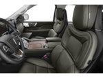 2022 Navigator L Thumbnail 18