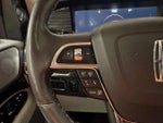 2021 Navigator L Thumbnail 11