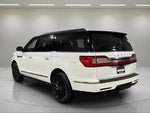 2021 Navigator L Thumbnail 17
