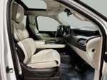 2021 Navigator L Thumbnail 29