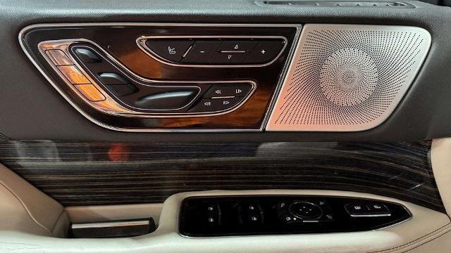 2021 Lincoln Navigator L Black Label