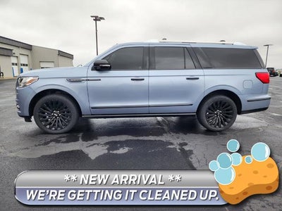 Photo of a 2018 Lincoln Navigator L 4X4 Black Label 4DR SUV for sale