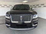 2021 Navigator L Thumbnail 2
