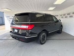 2021 Navigator L Thumbnail 10