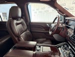 2021 Navigator L Thumbnail 17