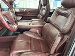 2021 Navigator L Thumbnail 23