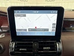 2021 Navigator L Thumbnail 32