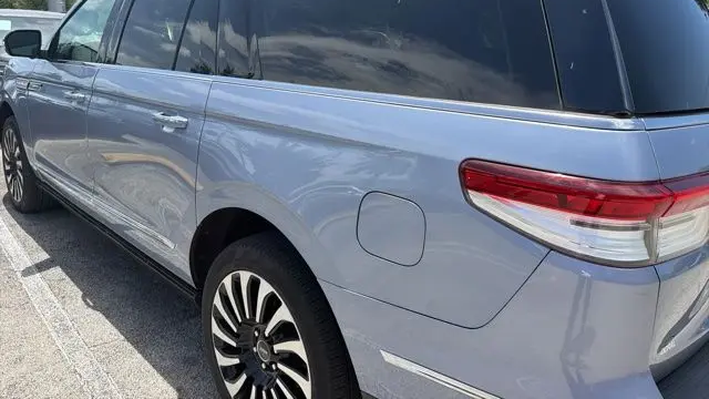 2022 Lincoln Navigator L Black Label