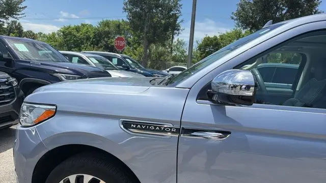 2022 Lincoln Navigator L Black Label