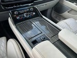 2022 Navigator L Thumbnail 19