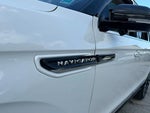 2022 Navigator L Thumbnail 25