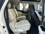 2022 Navigator L Thumbnail 35