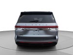 2022 Navigator L Thumbnail 12