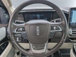 2022 Navigator L Thumbnail 18
