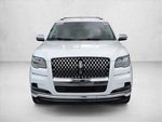 2022 Navigator L Thumbnail 2