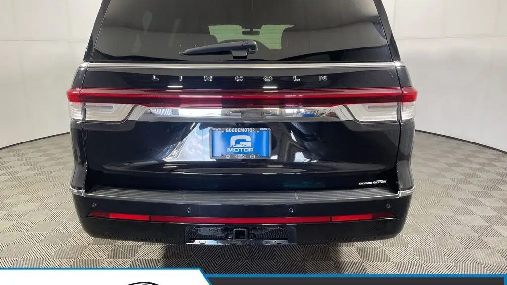 2022 Lincoln Navigator L Black Label