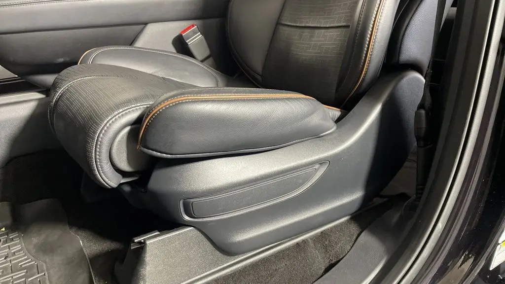 2022 Lincoln Navigator L Black Label