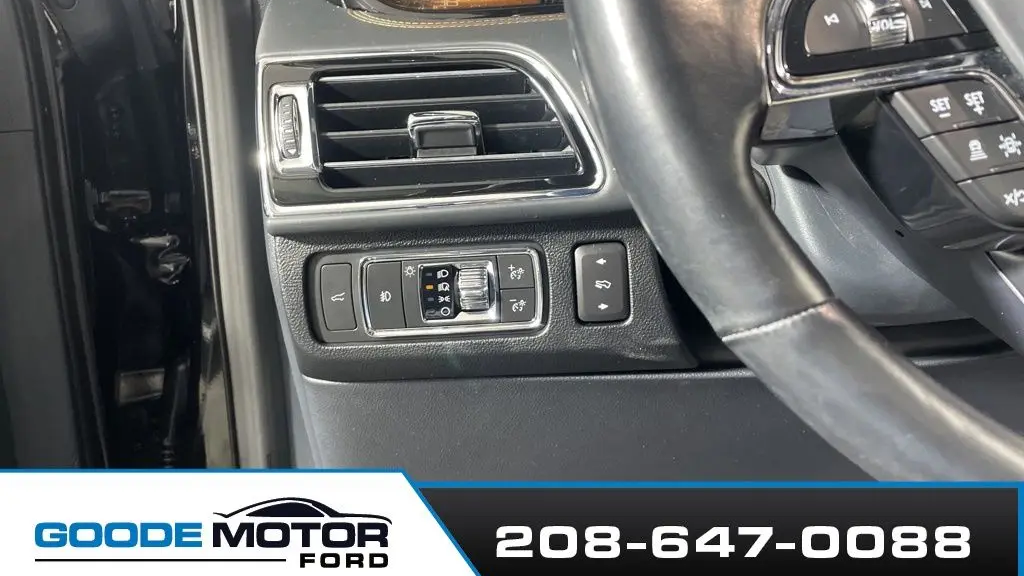2022 Lincoln Navigator L Black Label