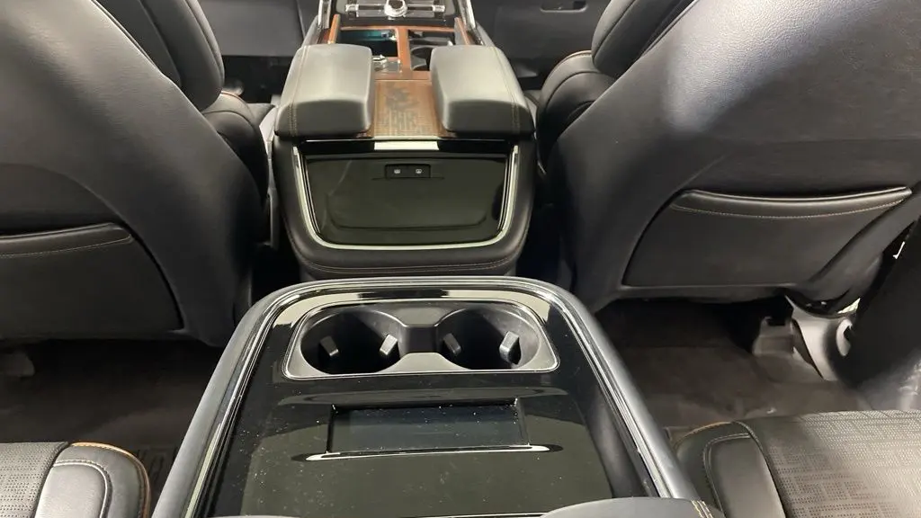 2022 Lincoln Navigator L Black Label