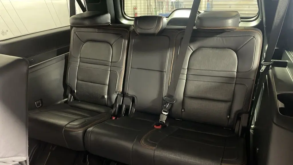 2022 Lincoln Navigator L Black Label