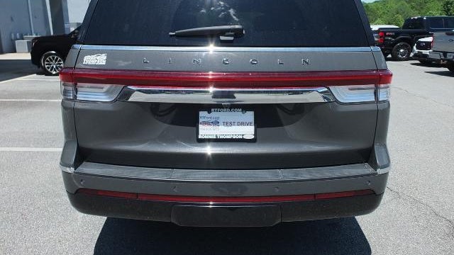 2022 Lincoln Navigator L Black Label