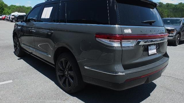2022 Lincoln Navigator L Black Label