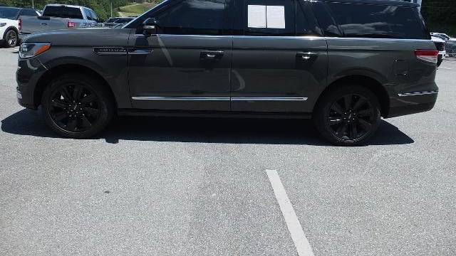2022 Lincoln Navigator L Black Label