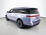 2022 Navigator L Thumbnail 5