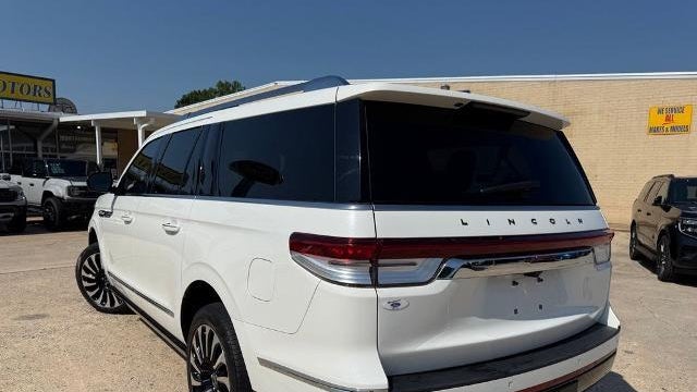2022 Lincoln Navigator L Black Label