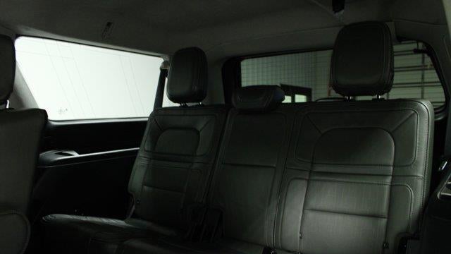 2022 Lincoln Navigator L Black Label