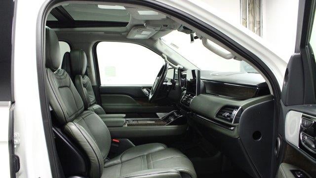 2022 Lincoln Navigator L Black Label